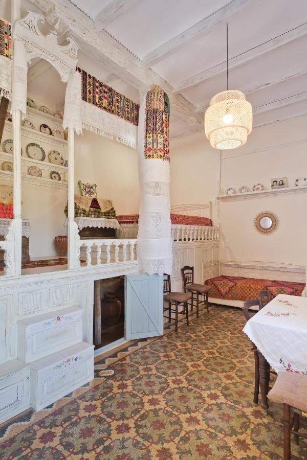 Traditional Karpathian House Menetaí 外观 照片